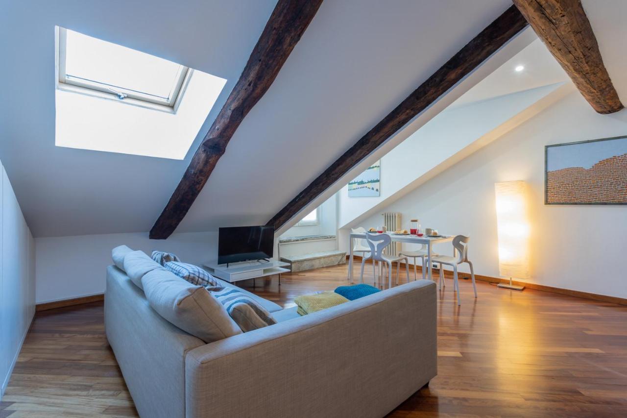 The Roof House Near Piazza San Carlo By Wonderful Italy Appartement Turijn Buitenkant foto